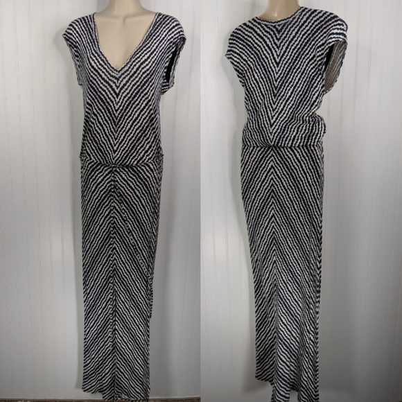 VELVET BY GRAHAM & SPENCER Chevron Maxi Dress S - Picture 2 of 7